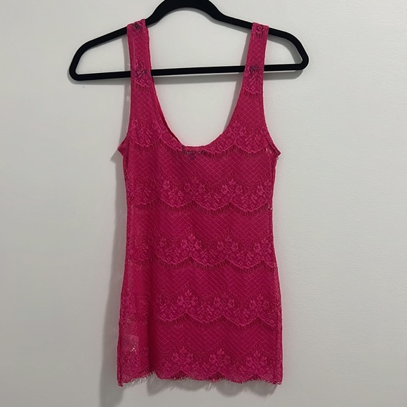 Aritzia Talula Lace Top - Picture 2 of 3